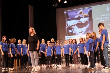 Koncert orkestrov in pevskega zbora Glasbene šole Kamnik  (12)